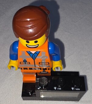 Lego figurka hodiny s budikom. - 3
