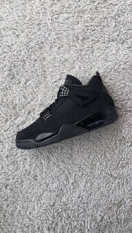Jordan 4 Retro Black Cat (2025) - 3