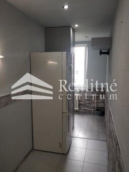 Predám veľký 2 izb. byt s balkónom pri Juniore - 3