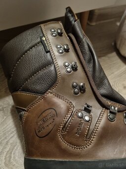 Meindl Dovre Extreme MFS wide

44,5/ 10.. nové - 3
