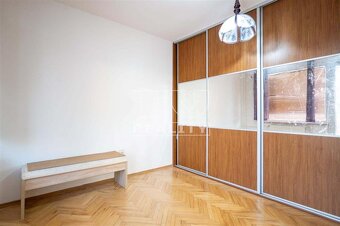 REZERVOVANÝ 4 izbový byt s balkónom v Púchove - 3