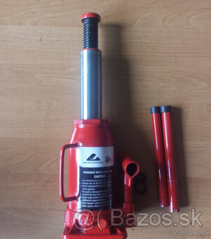Zdvihák 12T hydraulický - 3
