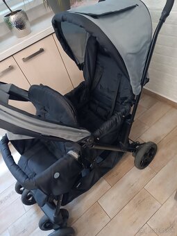 Predám multifunkčný kočík pre dvojičky - 3