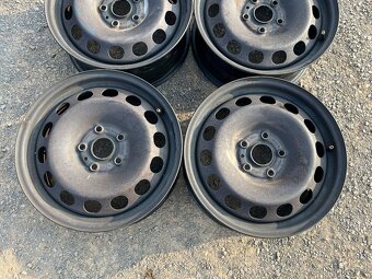 Predám plechové disky 5x112 R16 na VW Seat Škoda Audi - 3