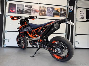 KTM 690 SMC-R 2023 - 3