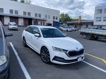 Predám Škoda Octavia 2.0 TDi 110 kW dsg - 3
