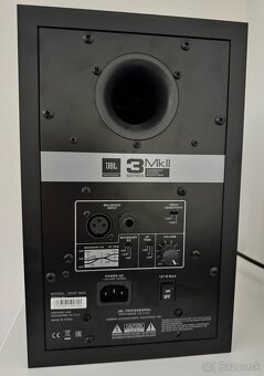 JBL 305P MkII - 3