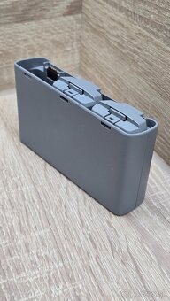 nabijačka a baterie na drony DJI - 3