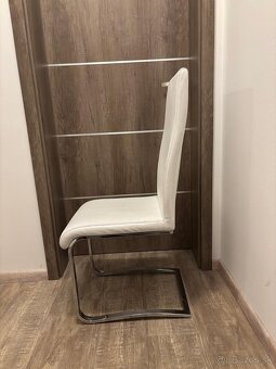 Jedálenské stoličky - 3