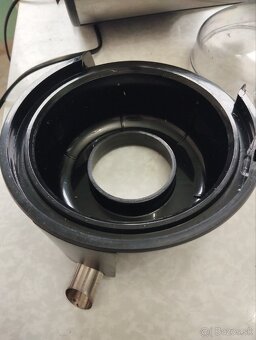 Odšťavovač PROFI v TOP stave - 3