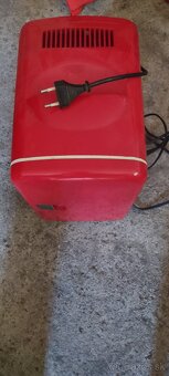 Predám malú chladničkyu - 3