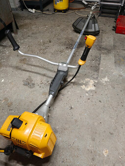 Krovinorez Stíga SBC 252 D - 3