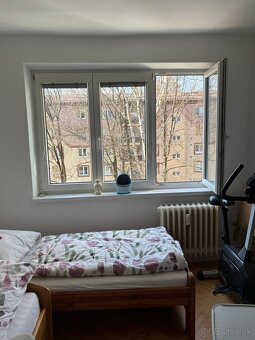 Predám 2-izbový byt v Brezne - 3