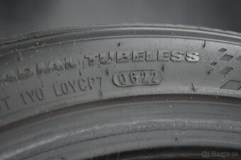 Predám letné pneu 235/40 R19 - 3