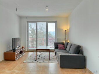 PREDAJ: 3-IZBOVÝ BYT, 70 m², PRIEVIDZA – KOPANICE (SEVER) - 3