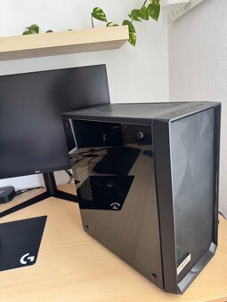 PC zostava Ryzem 7 2700X, GTX 1080 Ti - 3
