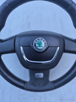 Predám trojramenny kožený volant pre Škoda Octavia II 2 VRS - 3