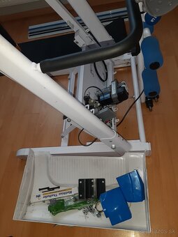 Bežiaci pás - 3