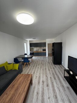 Dvojizbovy byt 60m2 v novostavbe Trenčin Juh - 3