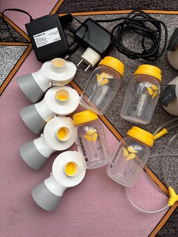 Elektrická odsávačka Medela Pump in style max flow - 3