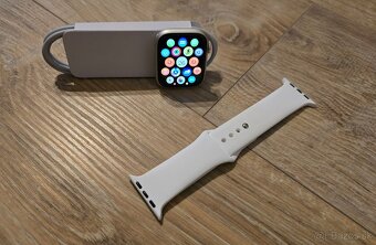 Apple watch 8 45mm - 3