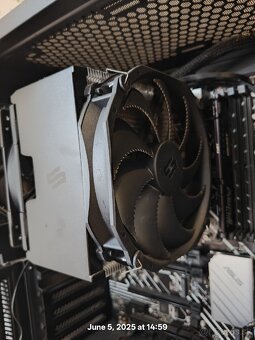 Intel core i5 12600k + GRÁTIS KOMPLET PC DDR5 - 3