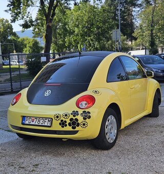 Volkswagen NEW BEETLE 1.6 - benzín - 3