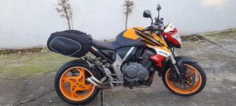 Honda cb1000r - 3