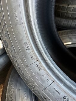 225/60r17 - 3