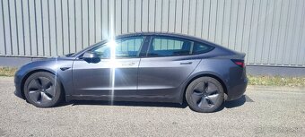 Tesla Model 3 Long Range 82kWh AWD, dual motor  20 745 € Mož - 3