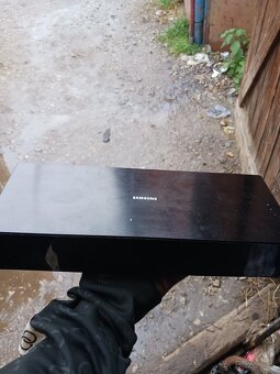 One connector box - 3