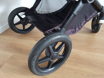 Bugaboo Fox 2 – spoľahlivý tátoš pre malého pasažiera - 3