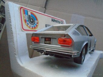 Stara hračka Burago Alfa - 3