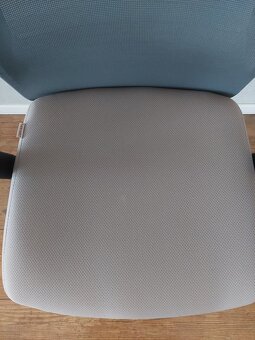 Kancelárska stolička v TOP stave - 3