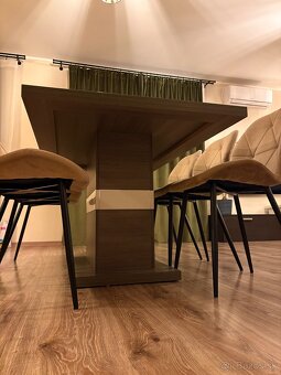 Predám jedálenský stôl 140x90 - 3