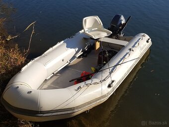 Čln Adventure Master M400 - 3