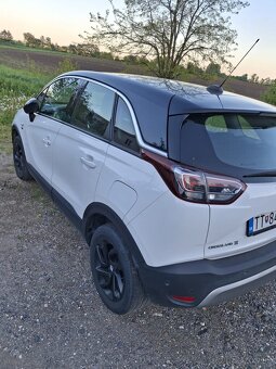 Opel Crossland X 1.2 turbo s/s 130 koni GS Line - 3