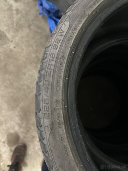 Sebring 225/40r18 celorocne - 3
