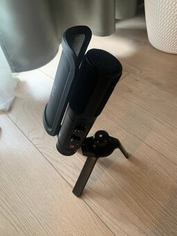 Predám štúdiový mikrofón RODE NT-USB+ – ako nový - 3