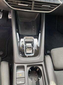 Predám auto značky Škoda Octavia Combi 2.0 TDI Scout 4x4 DSG - 3