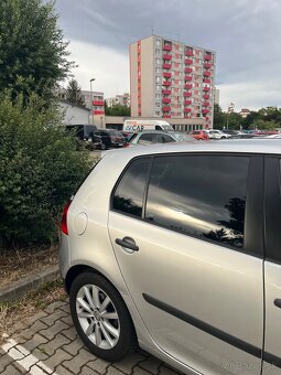 Predám Vw Golf V 2.0 TDI - 3