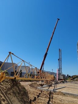Vežový Stavebný žeriav FM 1345 TLX - 3