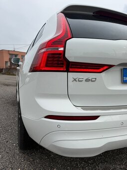 VOLVO XC 60 B4 FWD 2.0D + HEV, 2022, panorama - 3
