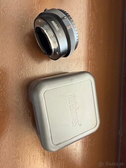 Metabones adaptér z Canon EF na Sony E (Mark IV) - 3