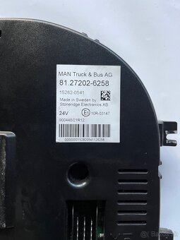 PŘÍSTROJOVÁ DESKA na MAN TGX TGS - 3
