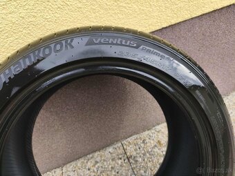 Hankook 235/45 r17 97w - 3