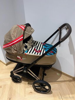 Cybex Priam by Karolina Kurkova - 3