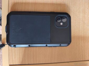 iPhone 11 64GB čierny - 3