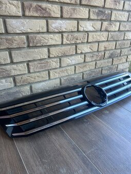Predna maska Vw passat b7 - 3