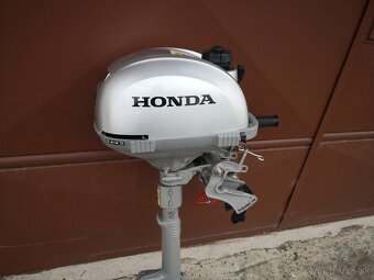 HONDA 2.3 HP lodný zavesný motor r.v.2023 štvortakt - 3